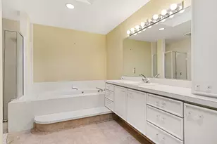1249 Heather Ct, Holland, MI 49423 - Photo 16