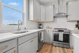 5900 Crossmoor St SE, Caledonia, MI 49316 - Photo 8