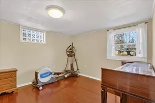 4401 Edgemont Dr SW, Wyoming, MI 49519 - Photo 34