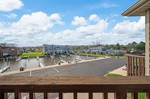 2349 Riverside Pointe Dr, Saint Joseph, MI 49085 - Photo 52