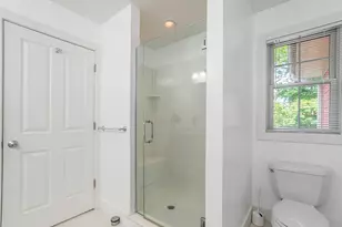 1010 Baldwin Ave, Ann Arbor, MI 48104 - Photo 16