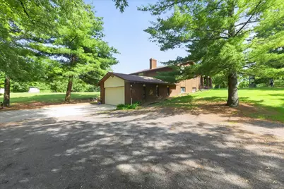 2717 Fishbeck Road, Howell, MI 48843 - Photo 4