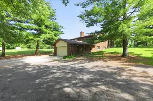 2717 Fishbeck Rd, Howell, MI 48843 - Photo 4