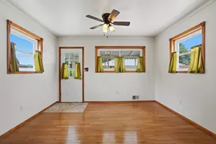 35843 Rewa St, Clinton Twp, MI 48035 - Photo 8