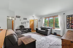 12253 Rich St, Grand Haven, MI 49417 - Photo 8