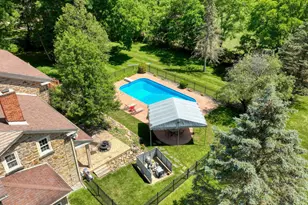 208 Glasgow Rd, Jackson, MI 49201 - Photo 134