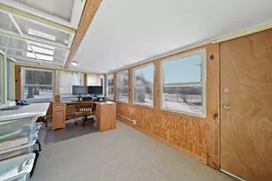 208 Glasgow Rd, Jackson, MI 49201 - Photo 94