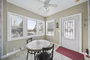 208 Glasgow Rd, Jackson, MI 49201 - Photo 16