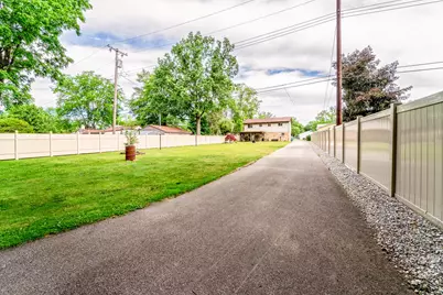 39001 Wade Road, Romulus, MI 48174 - Photo 38