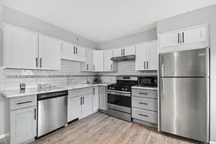 5153 Southglow Ct SE, Grand Rapids, MI 49508 - Photo 4