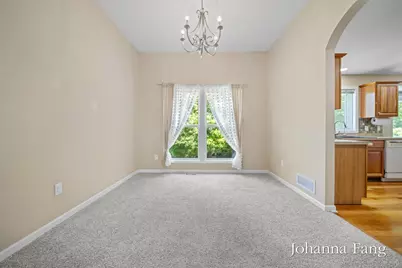 3673 Maple Hurst Drive SE, Grand Rapids, MI 49512 - Photo 10