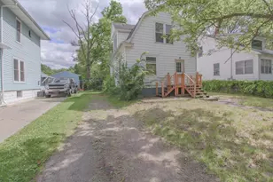 1412 E Alcott St, Kalamazoo, MI 49001 - Photo 1