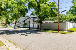 1130 Walsh St SE, Grand Rapids, MI 49507 - Photo 54