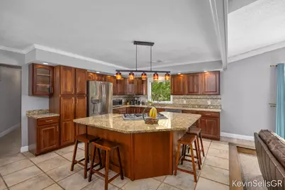 7710 Cascade Pines Drive SE, Grand Rapids, MI 49546 - Photo 14