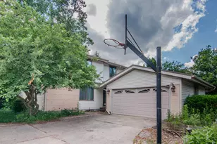 1325 Chartwell Carriage Way S, East Lansing, MI 48823 - Photo 64