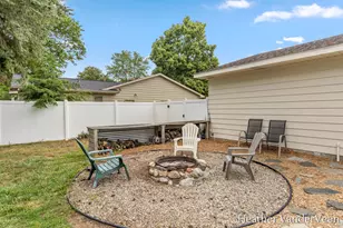 7887 Park Ln Ave, Jenison, MI 49428 - Photo 26