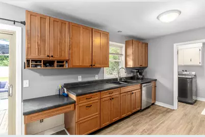 7887 Park Lane Avenue, Jenison, MI 49428 - Photo 10