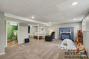 941 Greenwood St, Middleville, MI 49333 - Photo 16