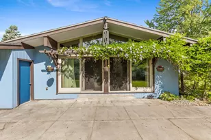 38 E Beltline Ave SE, Grand Rapids, MI 49506 - Photo 40