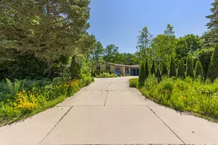 38 E Beltline Ave SE, Grand Rapids, MI 49506 - Photo 52