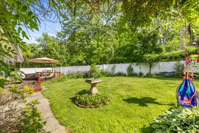 38 E Beltline Avenue SE, Grand Rapids, MI 49506 - Photo 2