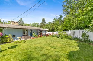 38 E Beltline Ave SE, Grand Rapids, MI 49506 - Photo 48
