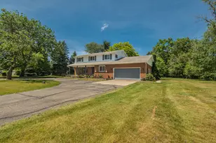 5120 Hensley Dr, Ann Arbor, MI 48103 - Photo 4