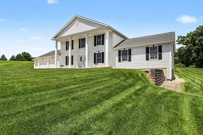 31 E Suttons Ridge, Battle Creek, MI 49014 - Photo 2