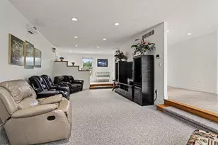 31 E Suttons Ridge, Battle Creek, MI 49014 - Photo 4