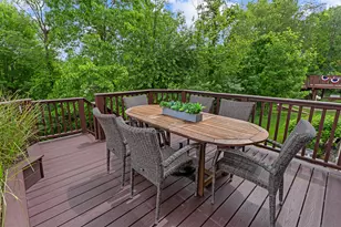 554 Glacier Ln, Howell, MI 48843 - Photo 14