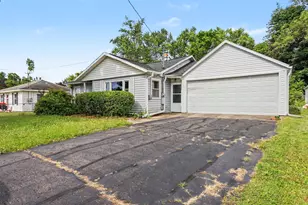 5930 Concord St, Portage, MI 49002 - Photo 2