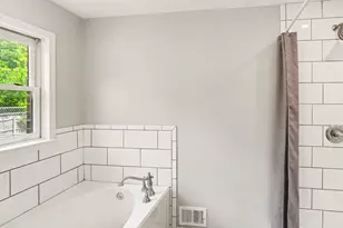 8698 Warner Rd, Saline, MI 48176 - Photo 18