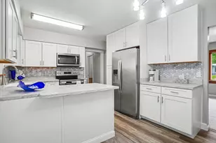 1605 Hansen St, Muskegon, MI 49445 - Photo 8