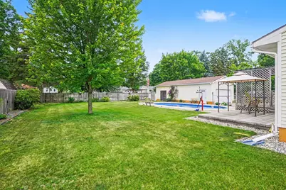 1605 Hansen Street, Muskegon, MI 49445 - Photo 22