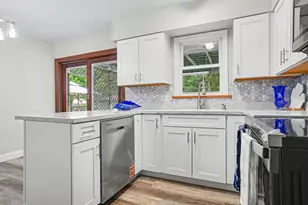 1605 Hansen St, Muskegon, MI 49445 - Photo 10