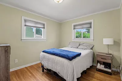 32413 Greenlawn Street, Saint Clair Shores, MI 48082 - Photo 12