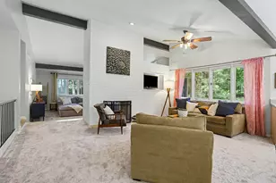 6028 Manorwood Dr, Kalamazoo, MI 49009 - Photo 8