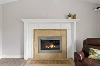 12402 Watkins Drive, Utica, MI 48315 - Photo 10