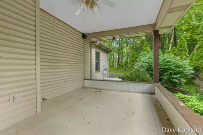 5133 Streamside Court NE, Rockford, MI 49341 - Photo 42