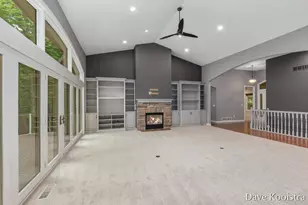 5133 Streamside Ct NE, Rockford, MI 49341 - Photo 12