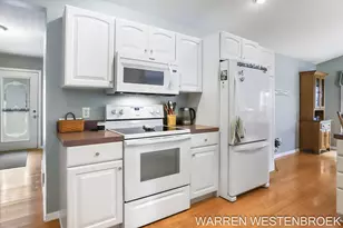 11962 Willow Wood Ln S, Holland, MI 49424 - Photo 8