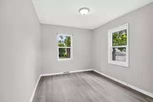 53 S Wabash Ave S, Battle Creek, MI 49017 - Photo 24