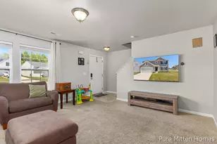 301 Wagonwheel Ct NE, Cedar Springs, MI 49319 - Photo 4