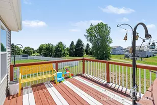 1678 Harper Grove Ln, Vicksburg, MI 49097 - Photo 6
