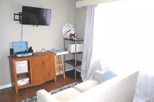 1021 Avondale Cir, Kalamazoo, MI 49048 - Photo 6