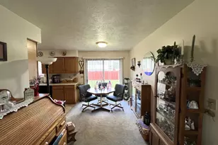 202-206 Farwell Ave, Sturgis, MI 49091 - Photo 12