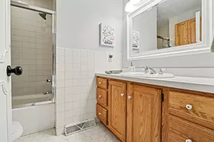 2946 Windsor Dr, Saint Joseph, MI 49085 - Photo 24