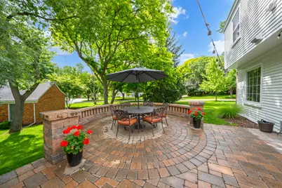 864 Great Oaks Boulevard, Rochester, MI 48307 - Photo 22