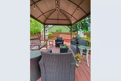 746 Oakridge Drive, Jackson, MI 49203 - Photo 46