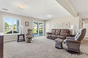 1276 Prestwick Dr, Holland, MI 49423 - Photo 34